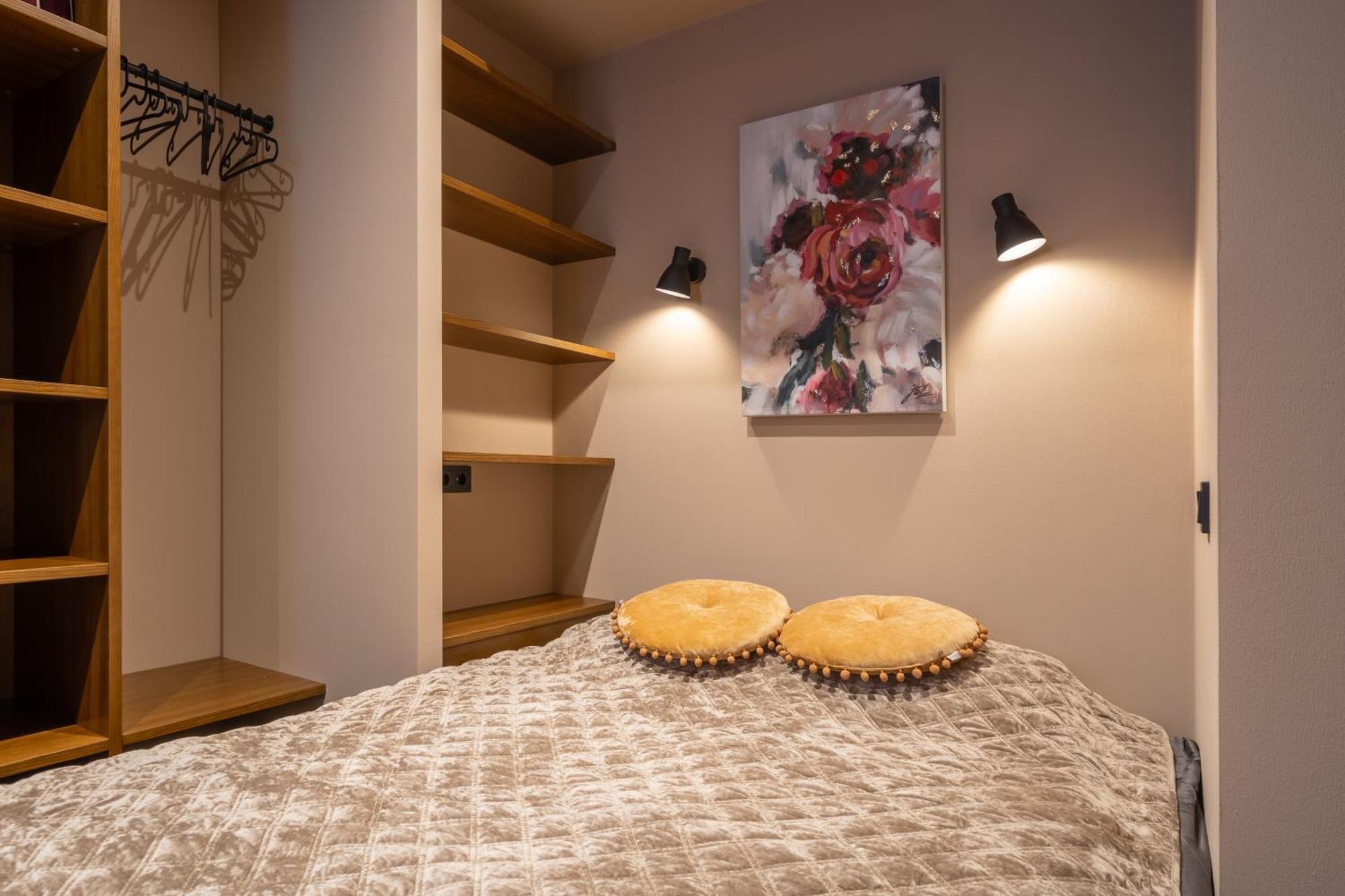 ריגה Stylish Old Town Apartment On Mucenieku Street מראה חיצוני תמונה